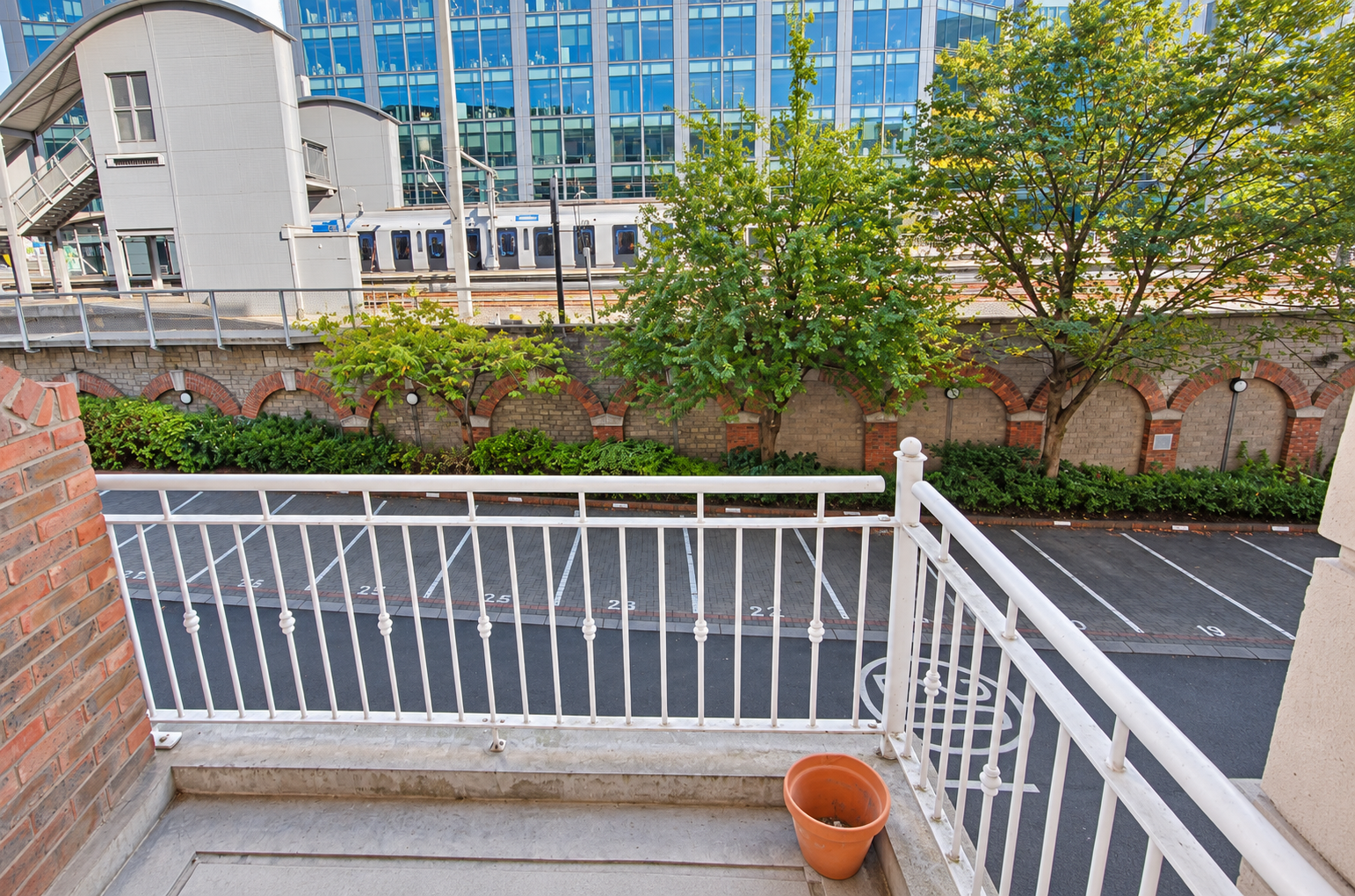 Pembroke Square Canal Street Upper Dublin 4